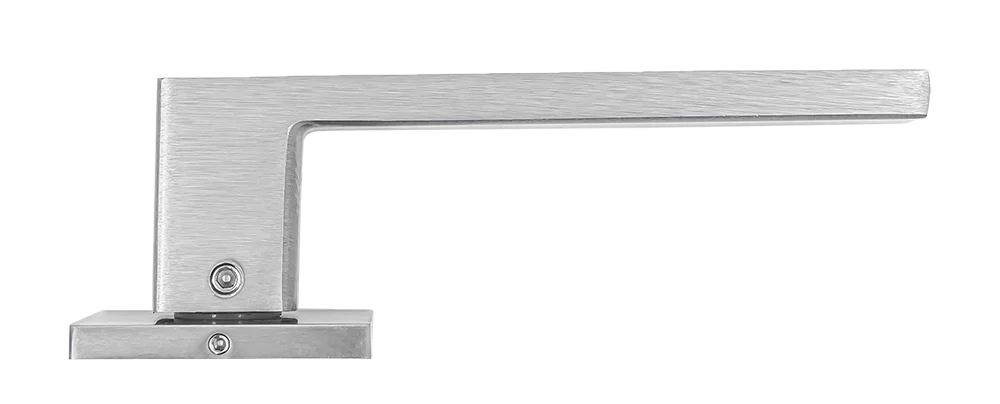 Ручка дверная SULLA  MH-48-S6 SSC/BL на квадратной розетке 6 мм, цвет суперматовый хром / черный, ЦАМ Light фото фурнитура Киров